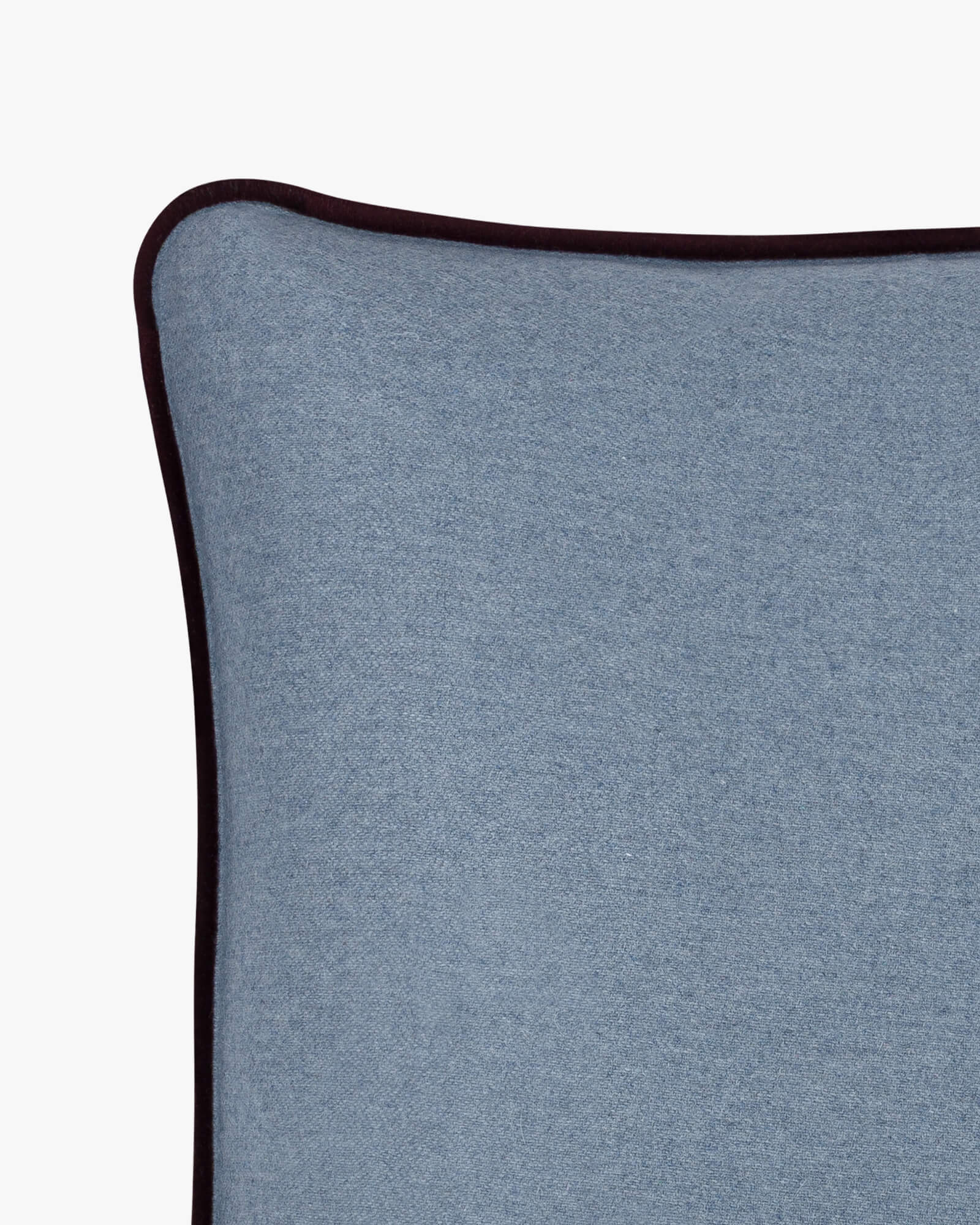 Dvu Cushion with Insert - 40 x 40 cm - Image 5