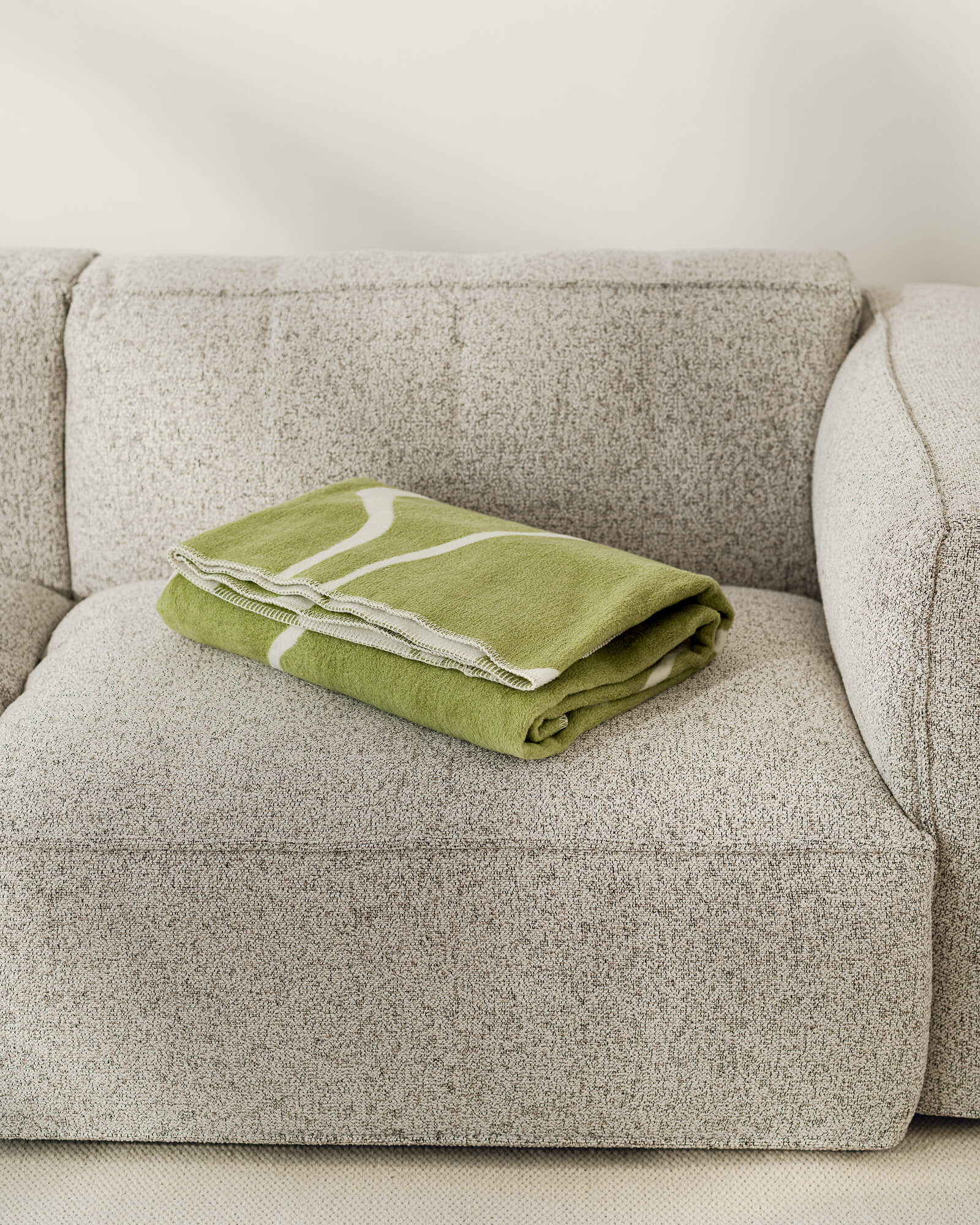 Felu Throw - Image 10