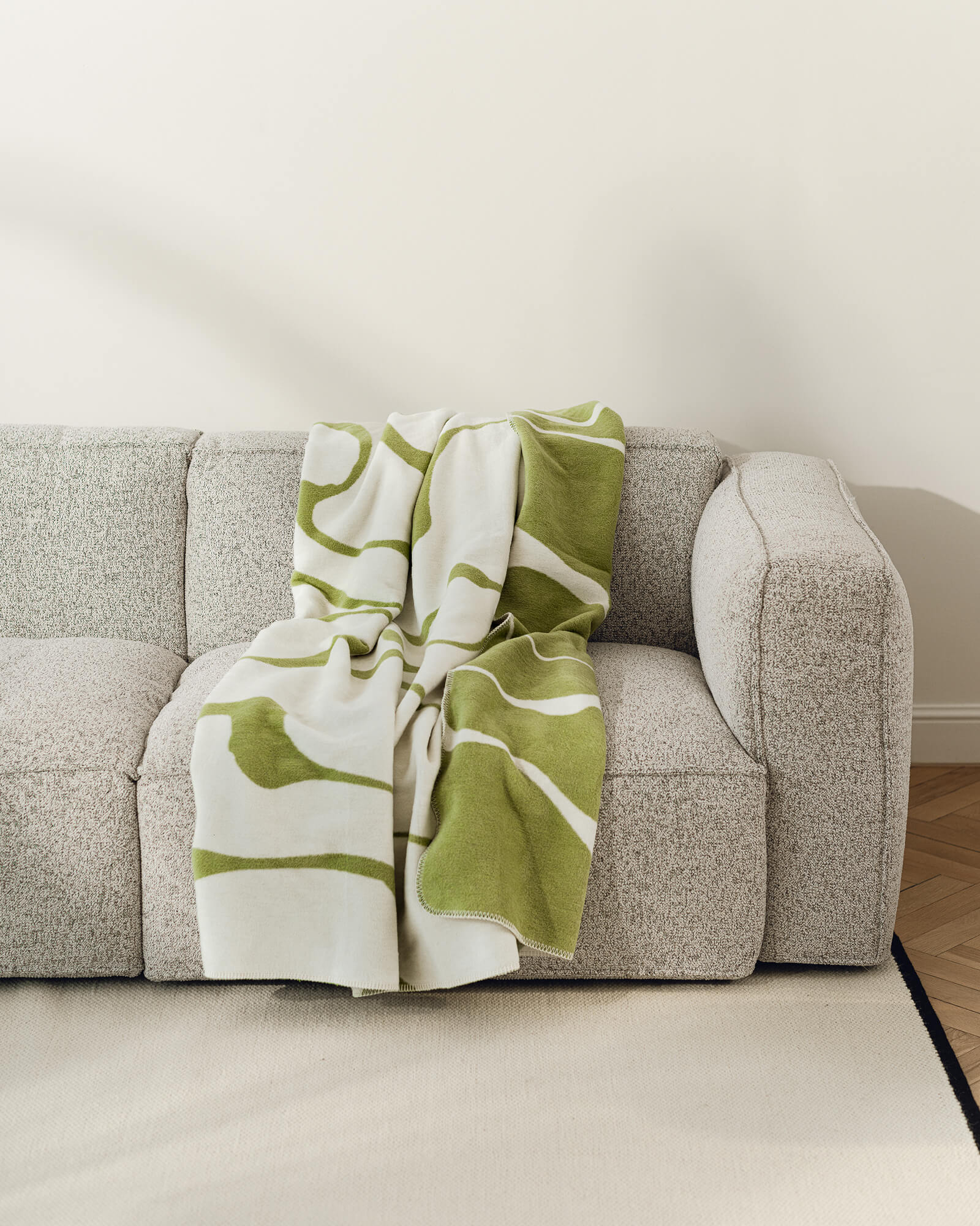 Felu Throw - Image 2