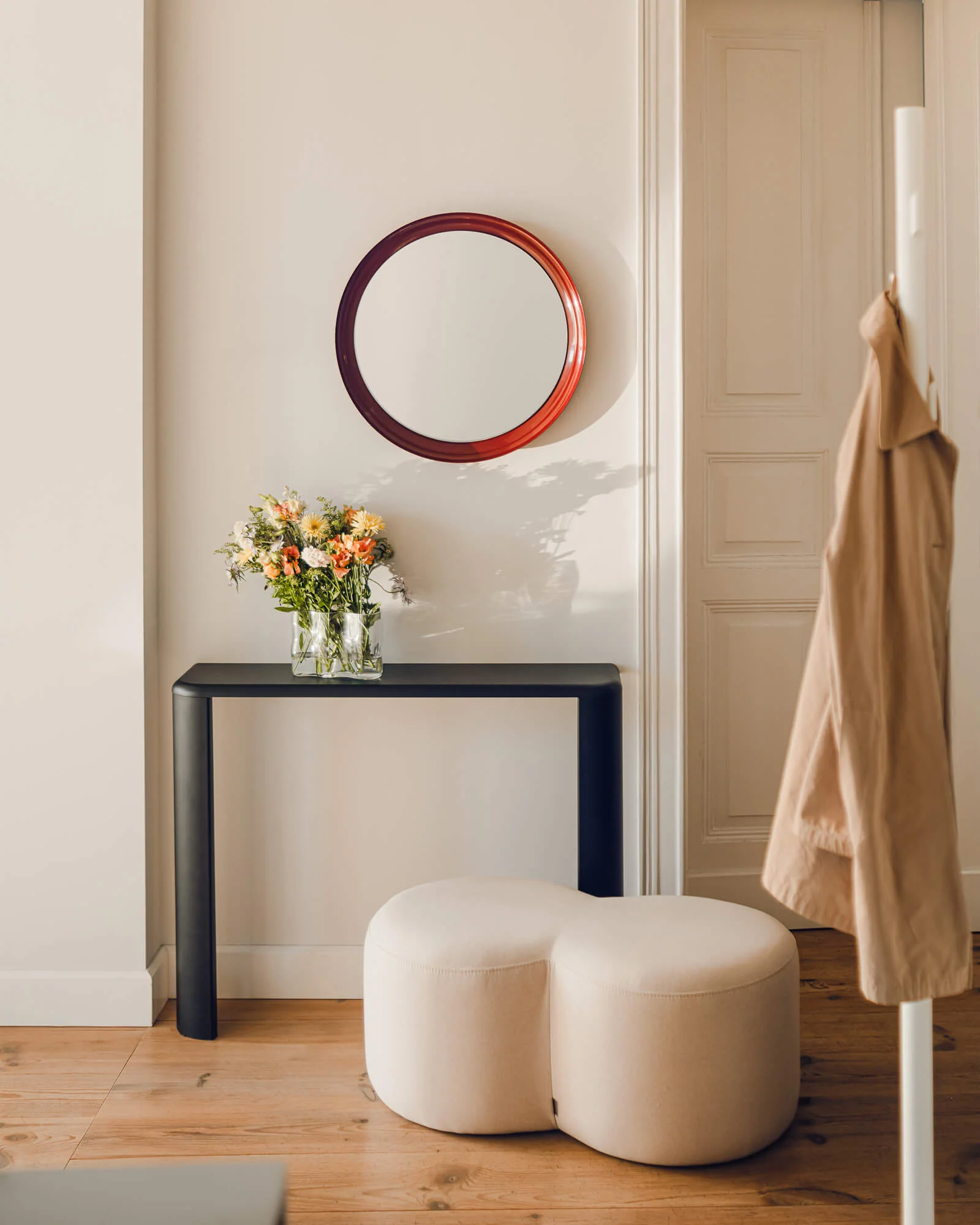 Fli Console Table - Image 2
