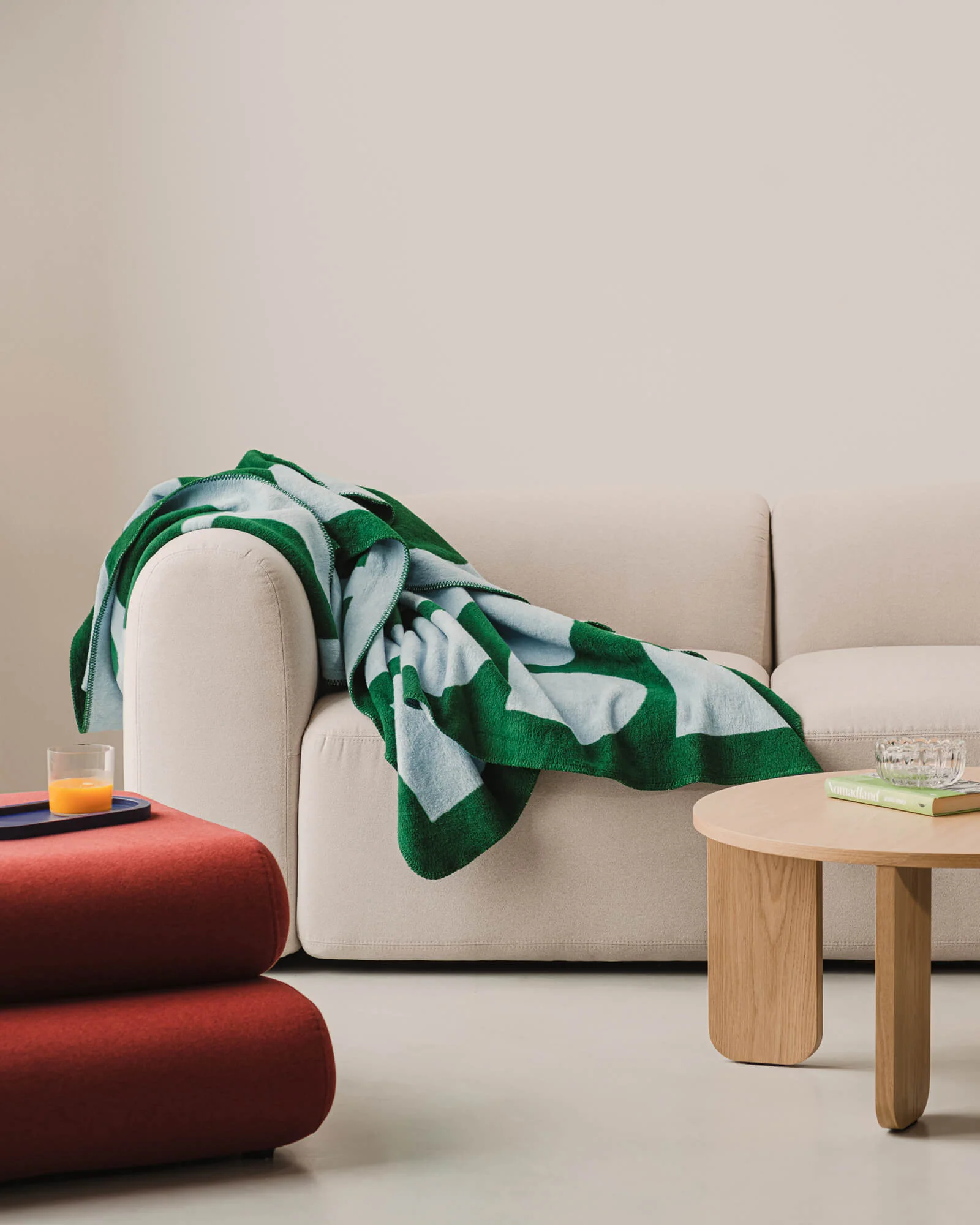 Gilli Throw - Image 4