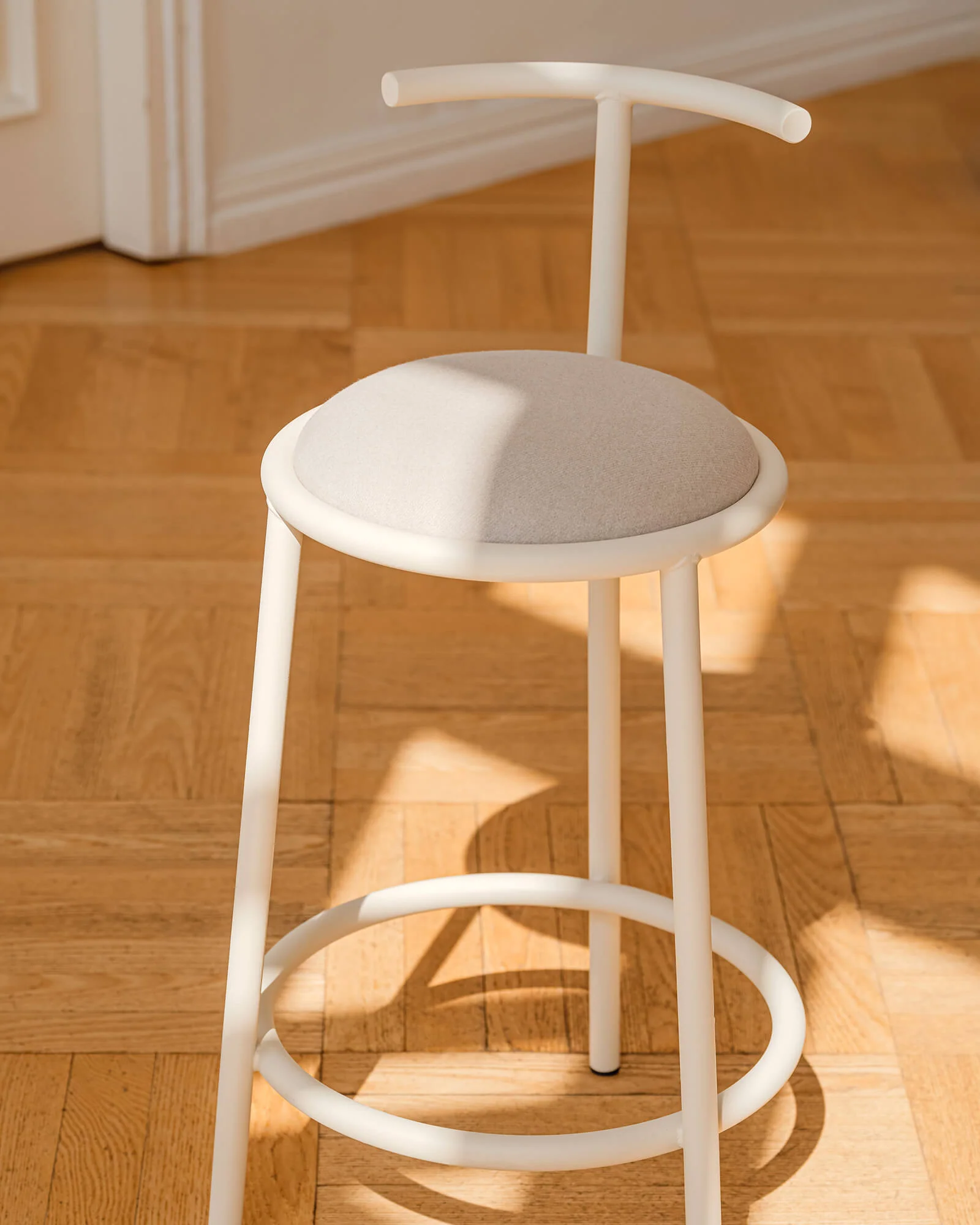 Hogo Bar Stool - Image 9