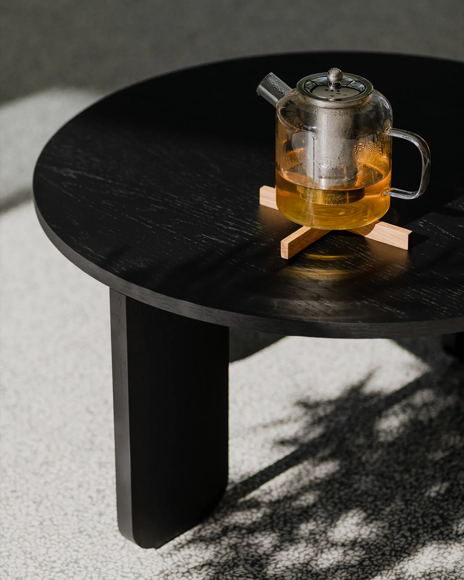 Kuvu Coffee Table - large - Image 9
