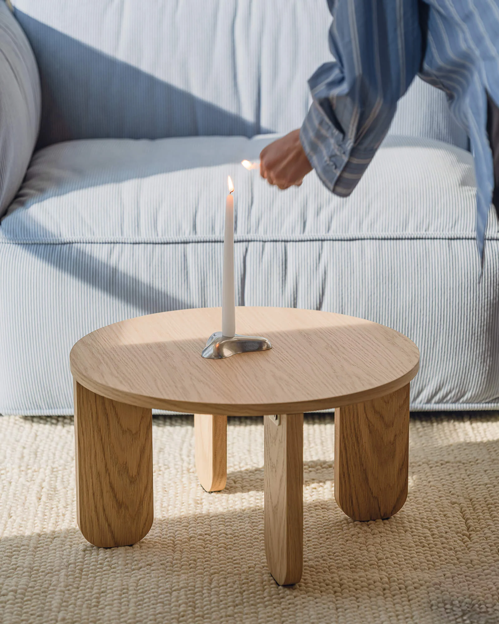 Kuvu Coffee Table - small - Image 7