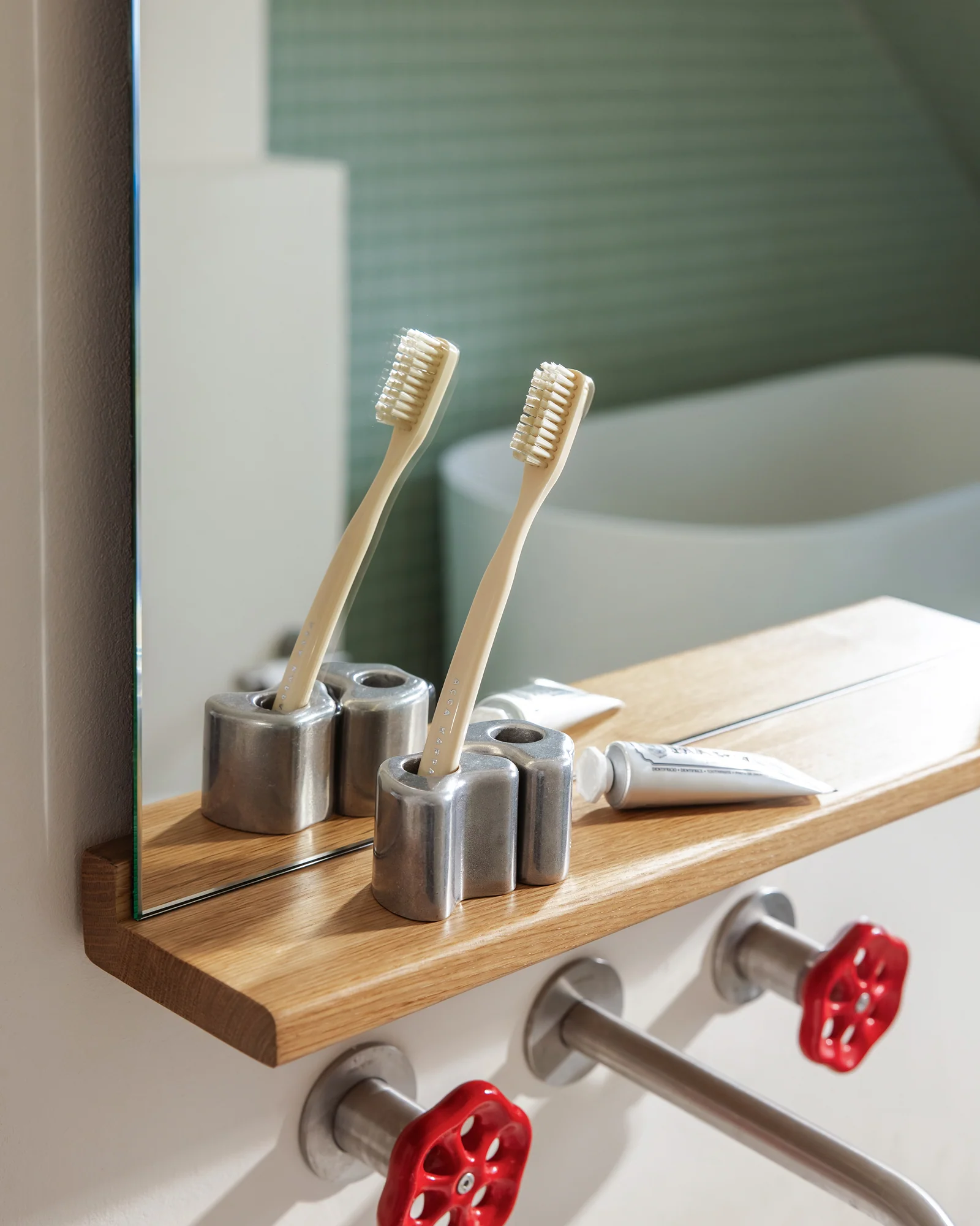 Lun Wall Mirror - 75 x 50 cm - Image 4