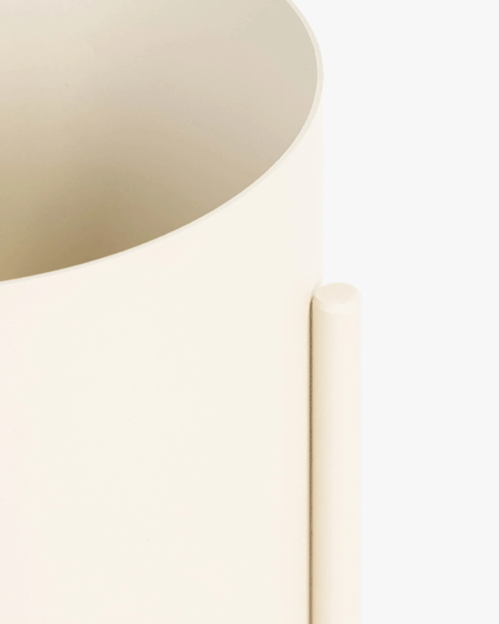 Maki Plant Pot - wide - Image 3