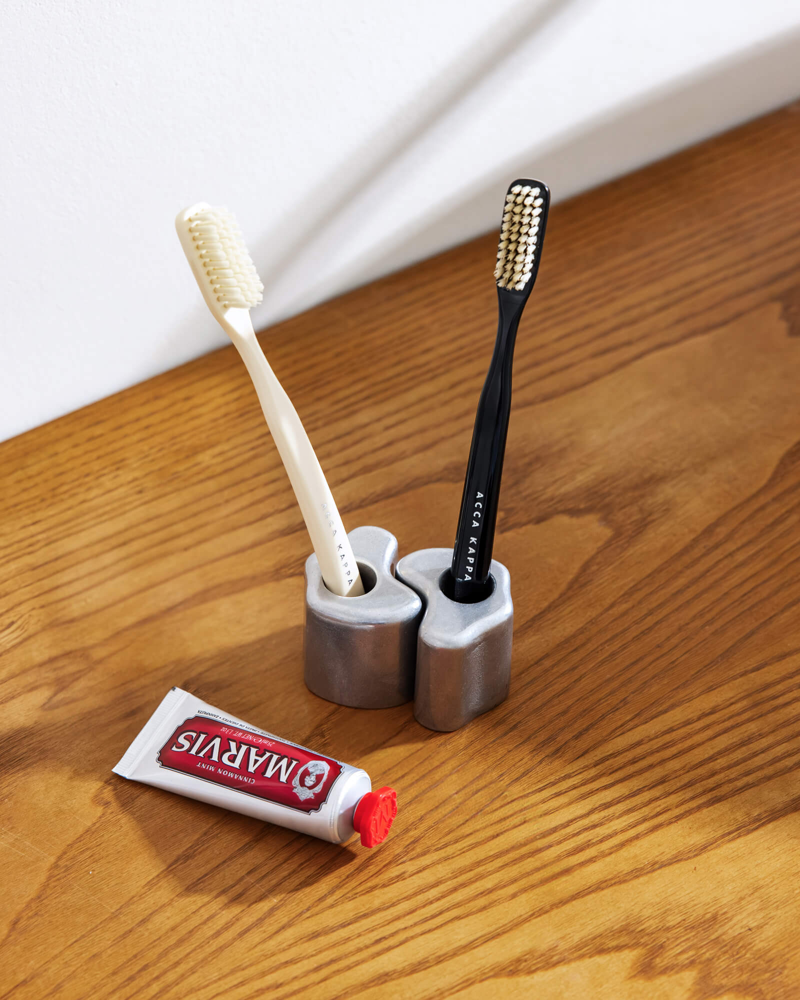 Mis Toothbrush Holder - Image 3