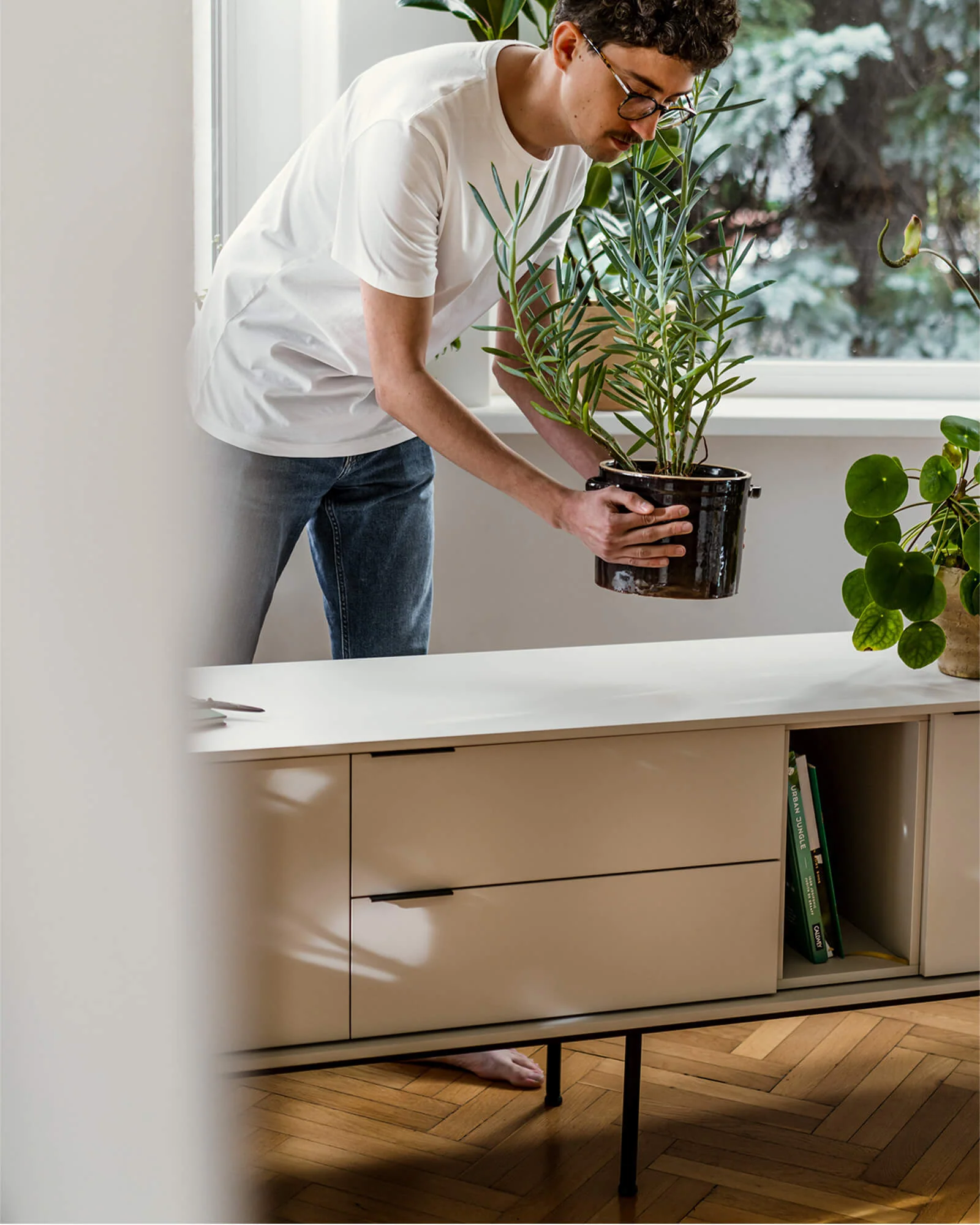 Mod TV Stand - Image 8
