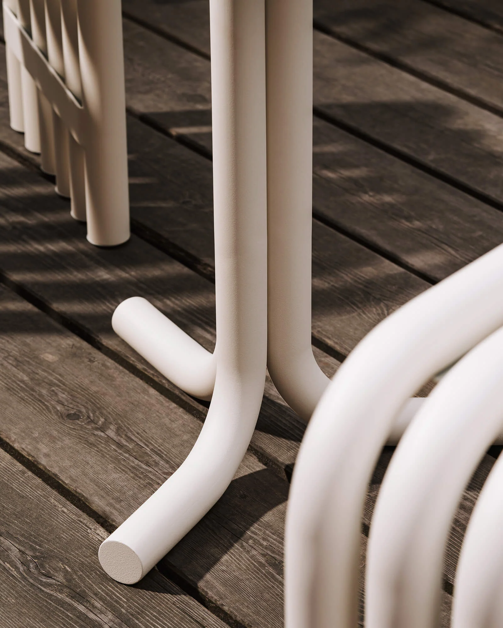 Nokk Cafe Table & 2x Kei Chair Bundle - Image 6
