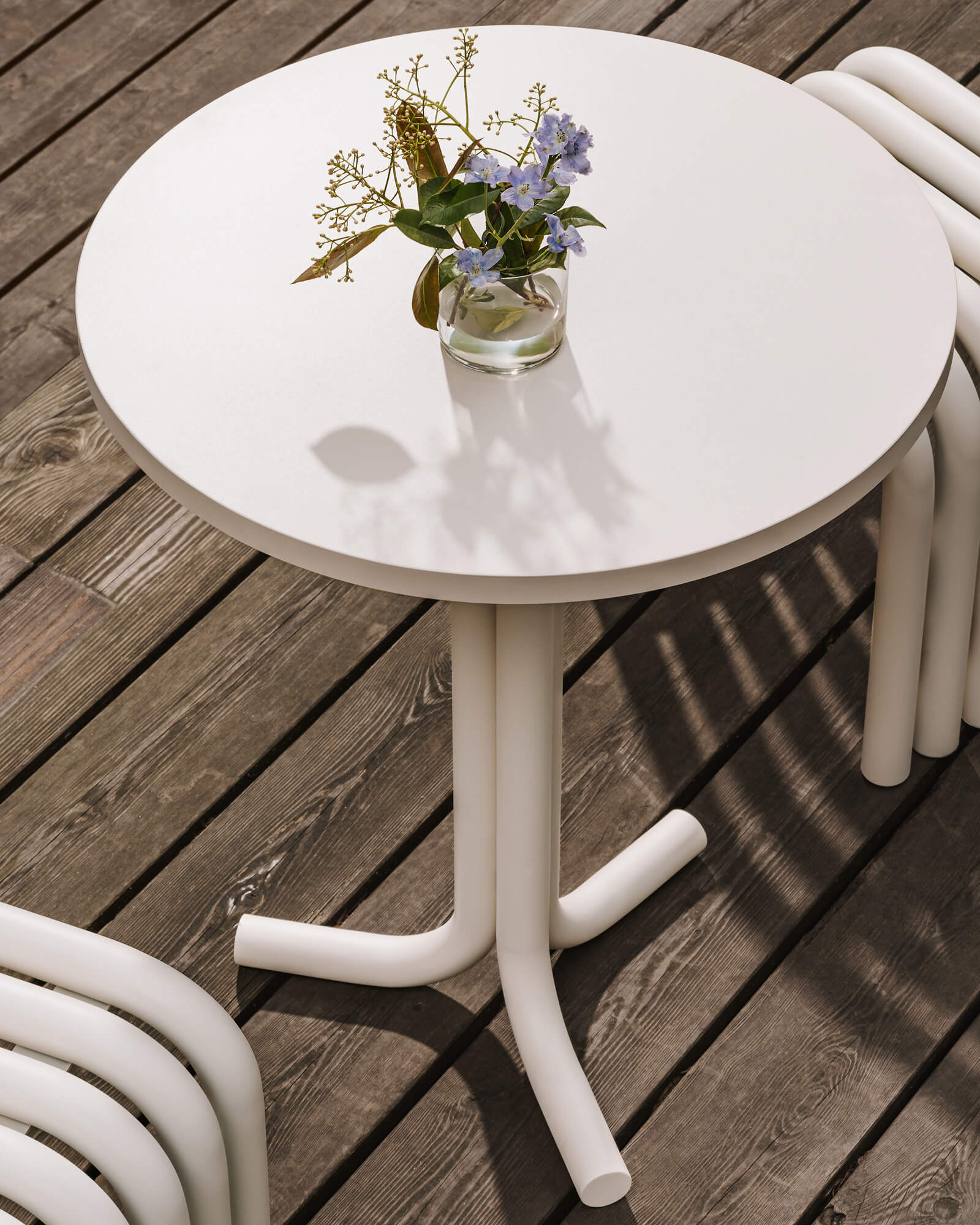 Nokk Café Table - Image 10