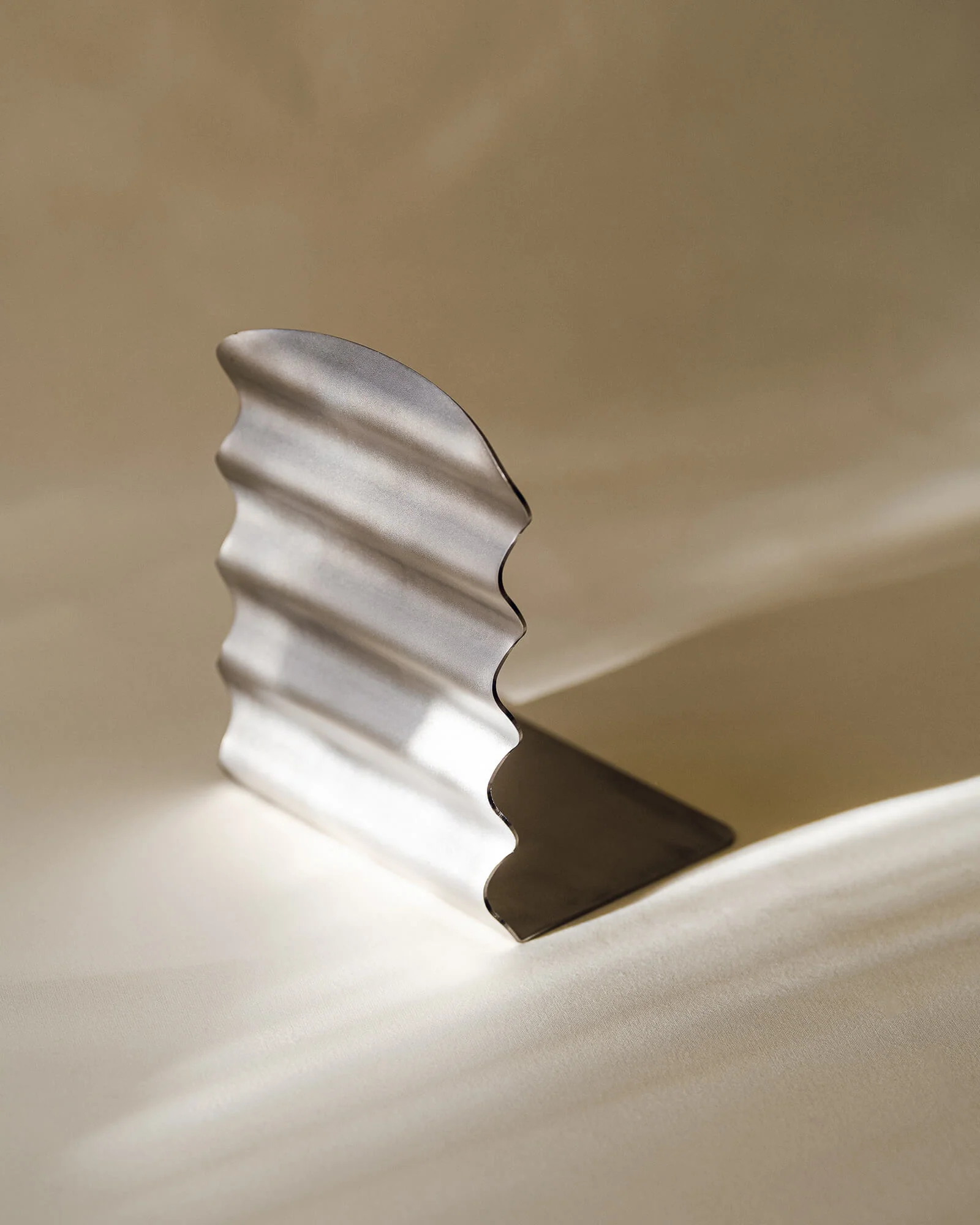 Olbi Bookend - Image 2