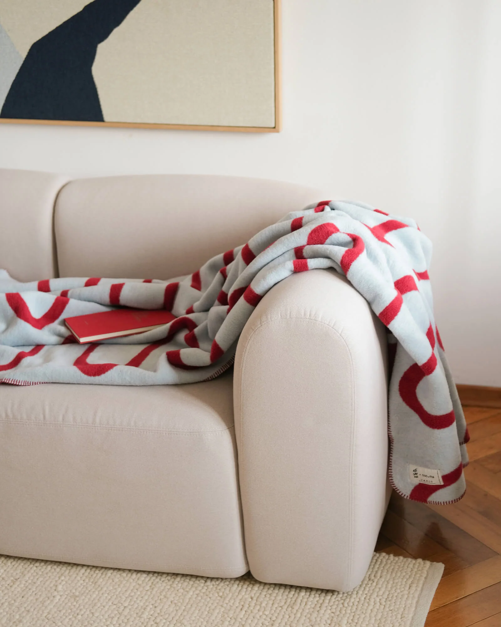 Swirl Throw - Image 6