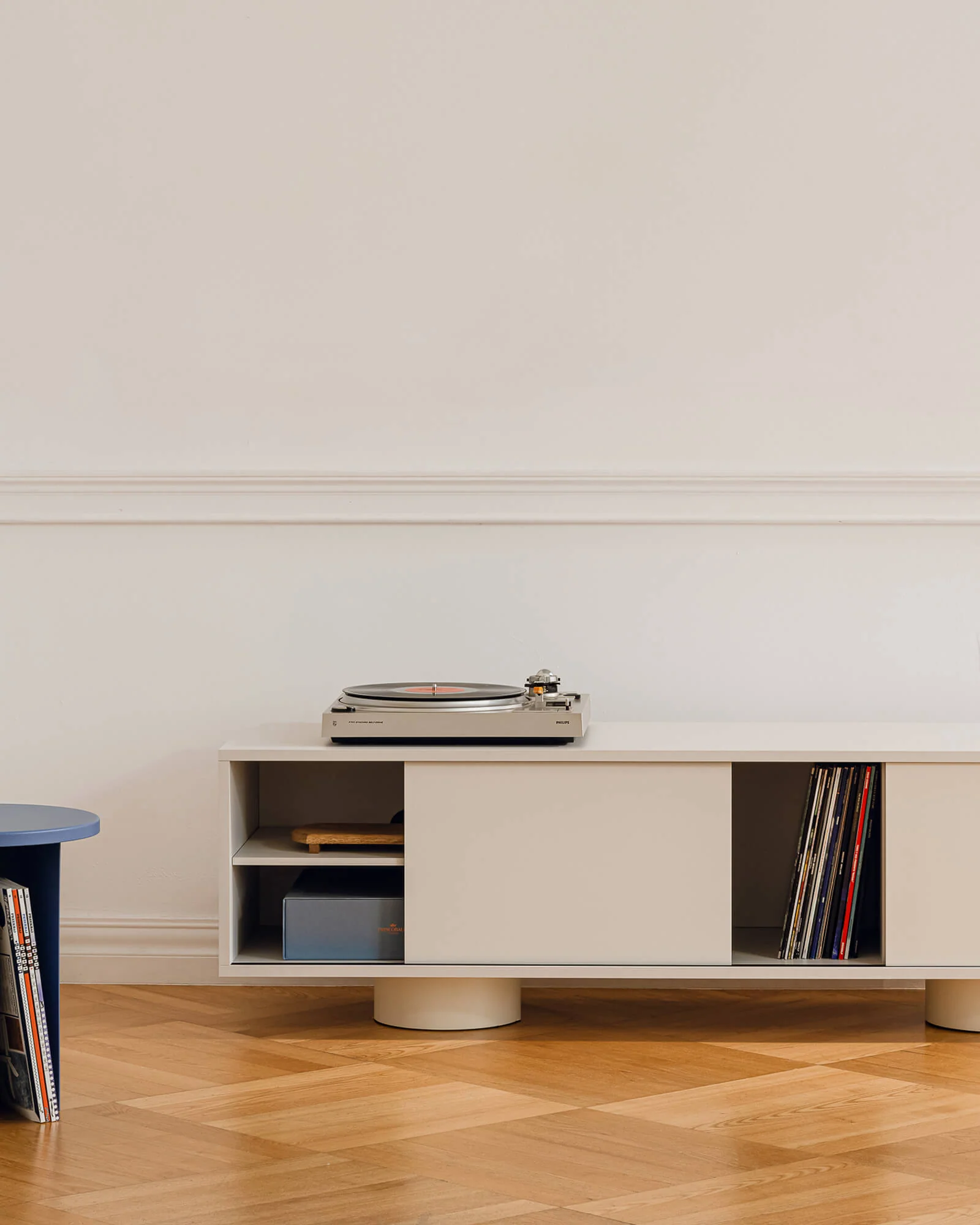 Taro TV Stand - Image 12