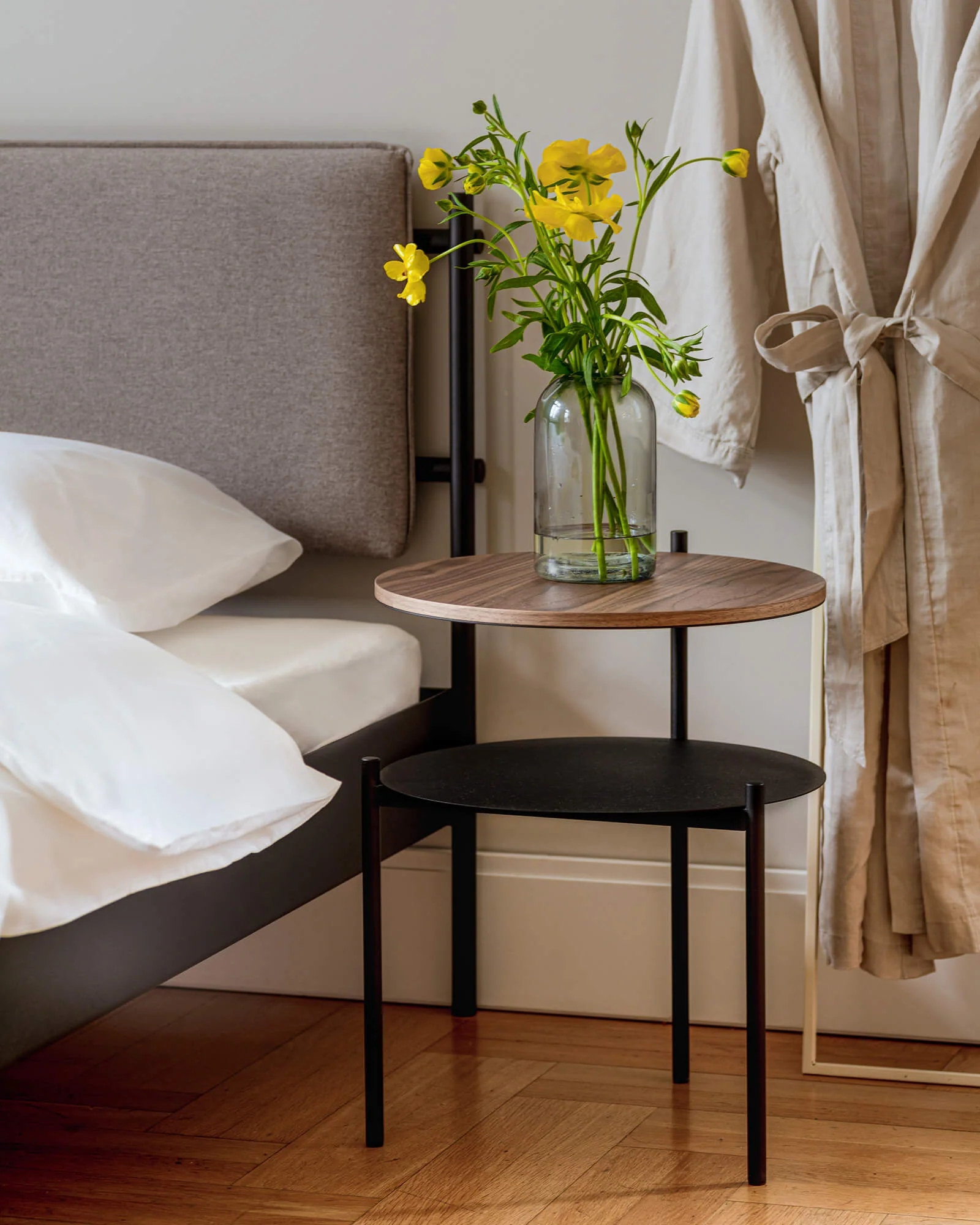 Tu Bedside Table - Image 8