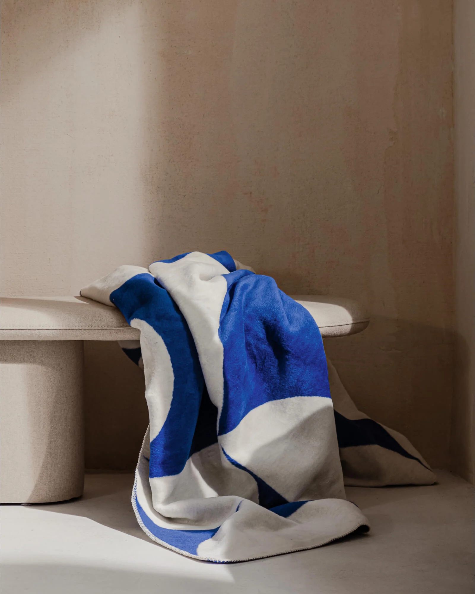 Tul Throw - Image 9