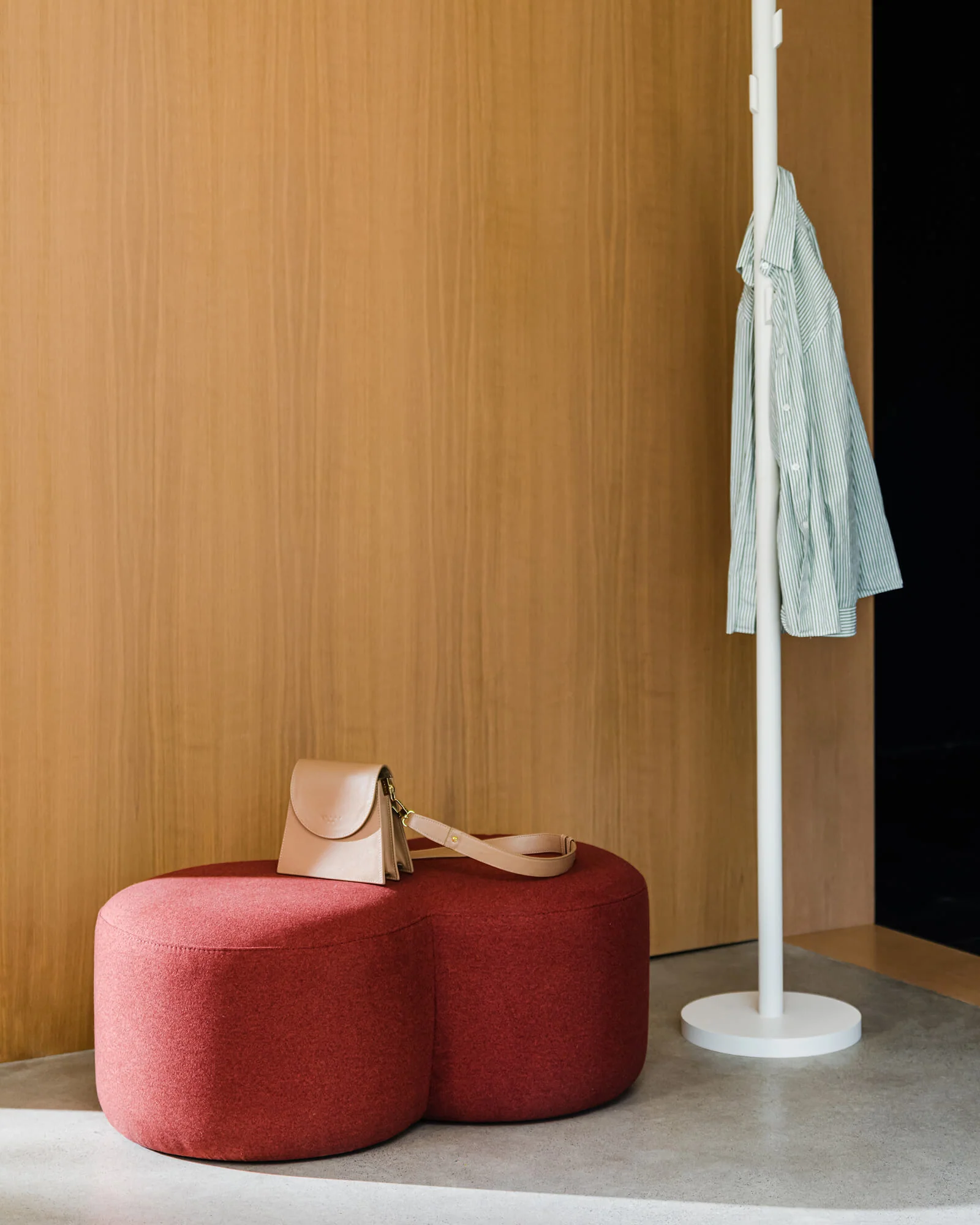 Umbo Pouf - Image 7