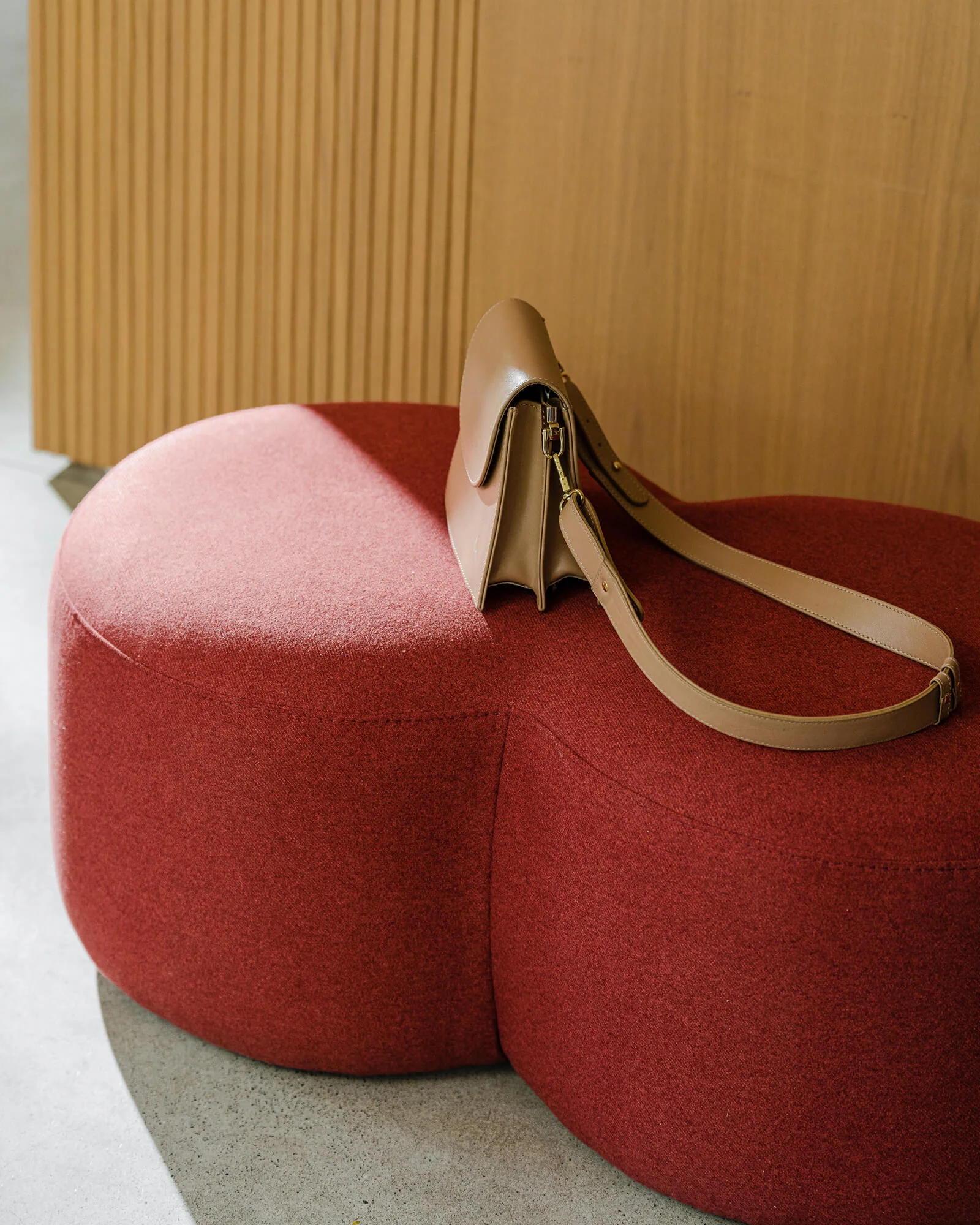 Umbo Pouf - Image 10